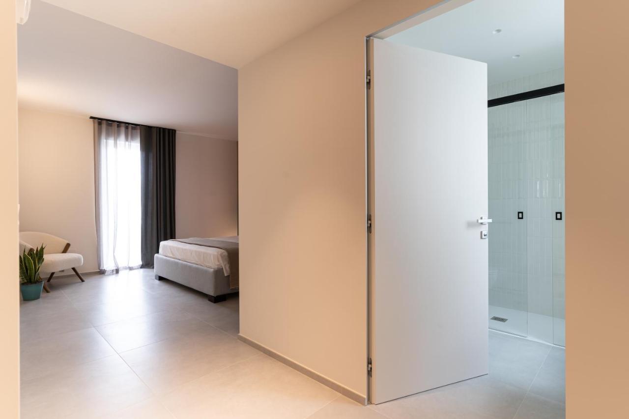 Morus Urban Suites Поліньяно-а-Маре Екстер'єр фото